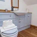 Charlotte House ويتبي