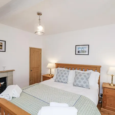 Charlotte House * Whitby