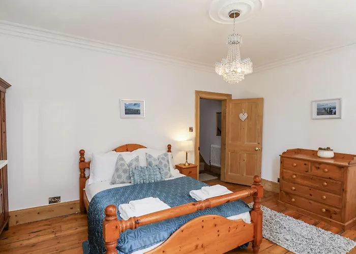 Charlotte House * Whitby