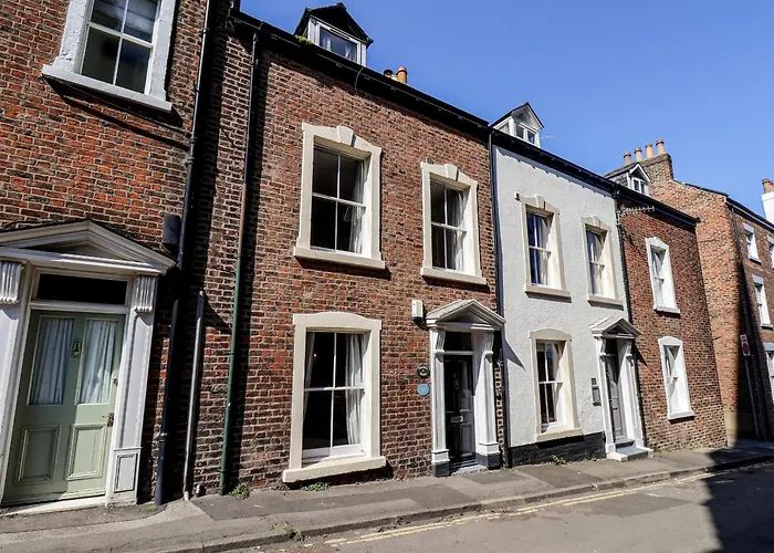 Nyaraló Charlotte House